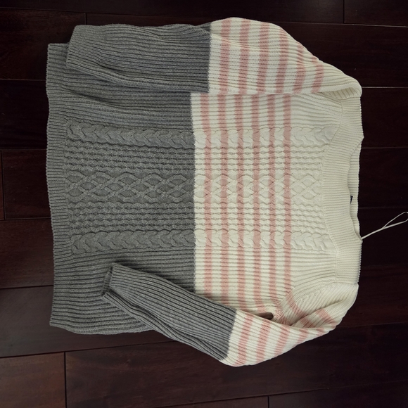 Tommy Hilfiger Cream and Gray Striped Sweater - Picture 2 of 9